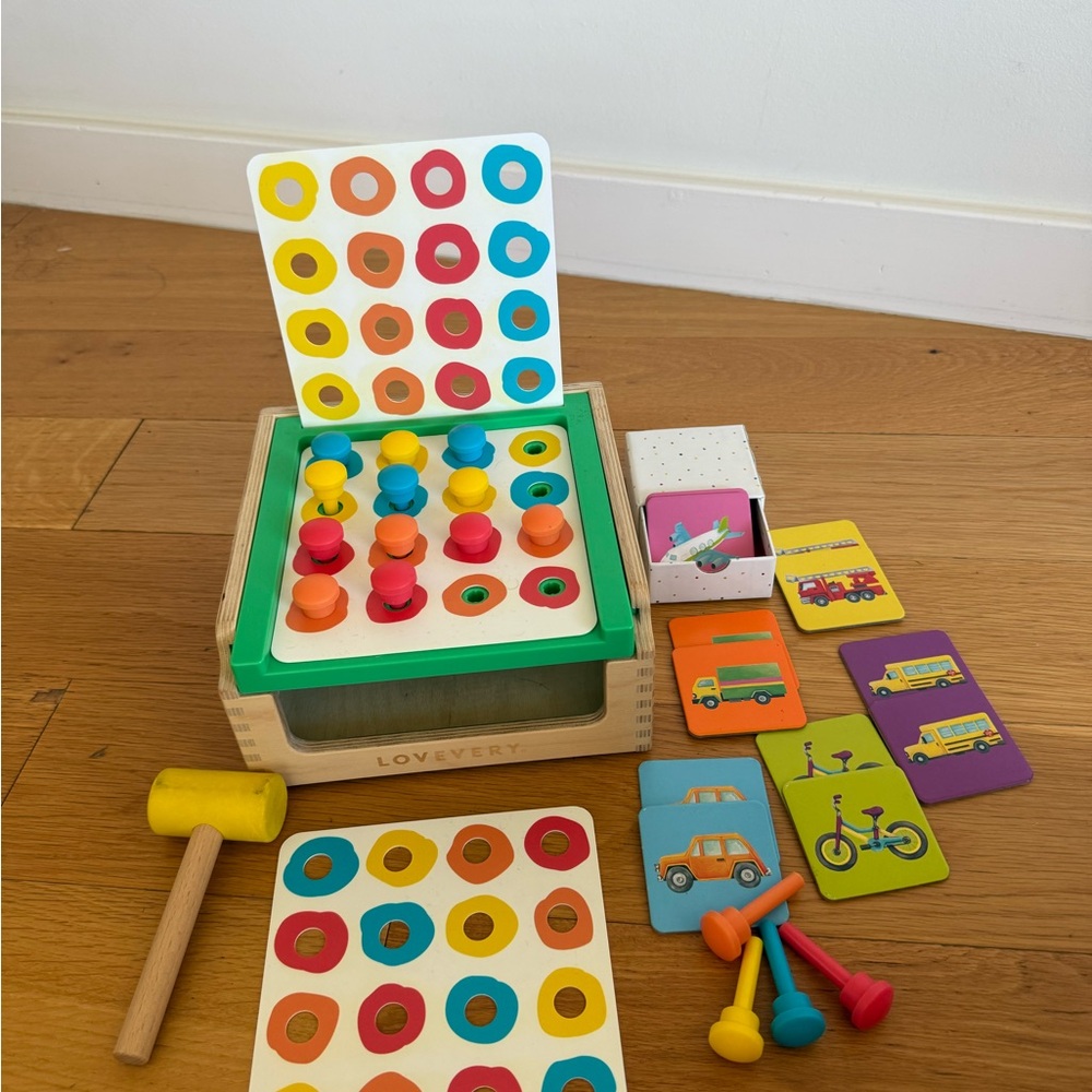 The Investigator Kit 31-33 months: Match and Tap Hammer Box, Memory Game